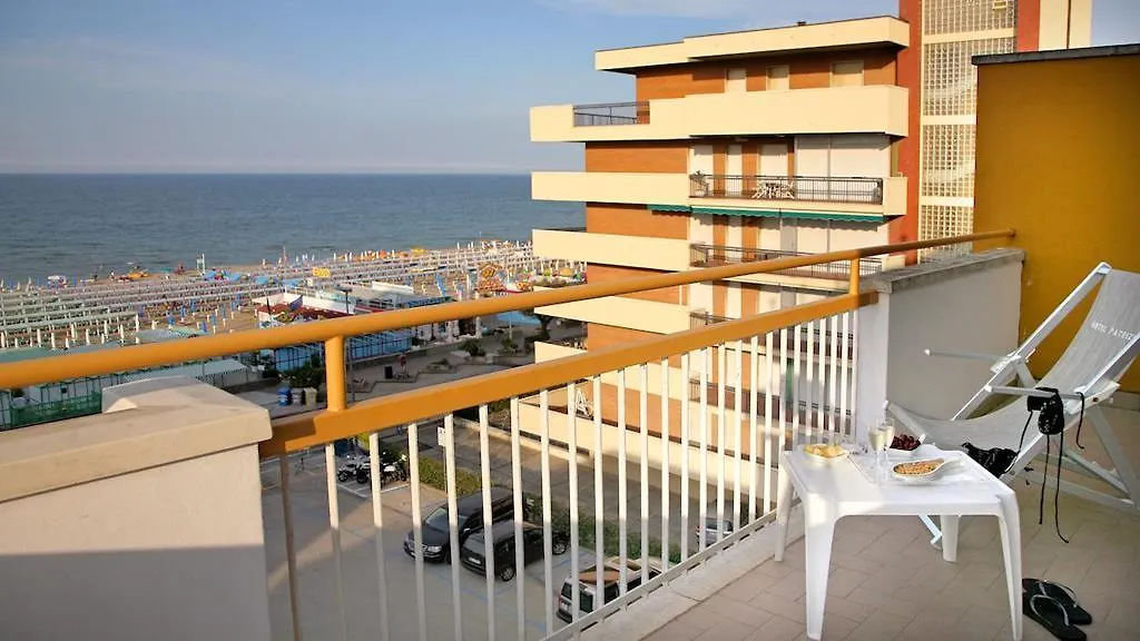 Hotel Patrizia Riccione 3*, Milano Marittima